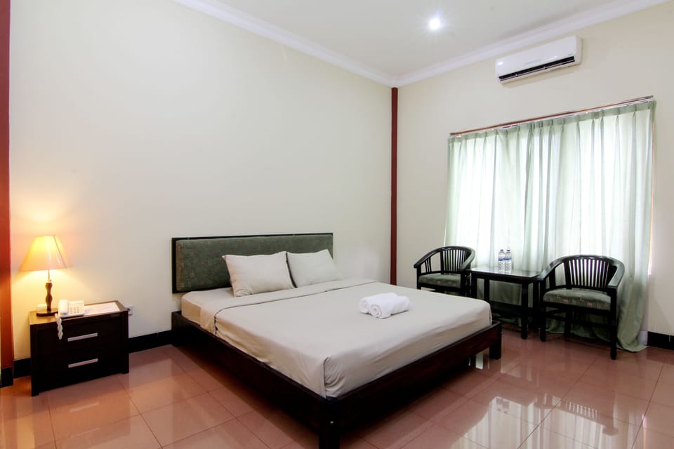 Deluxe Room | WiFi (free), bed sheets