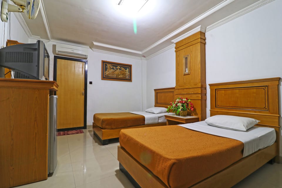 Suite | WiFi (free), bed sheets