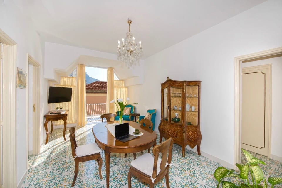Villa (6 Bedrooms) | Private kitchen | Coffee/tea maker, fridge, microwave, oven
