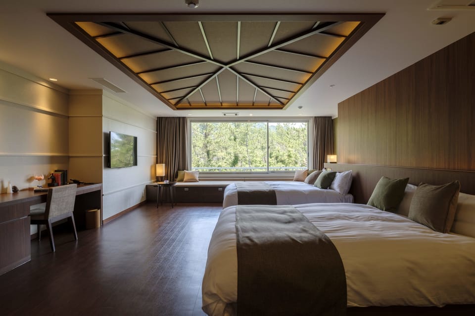 Western-style Twin Room, Non Smoking Satsuma Kyakuden Uomi | Down comforters, in-room safe, blackout drapes, WiFi (free)