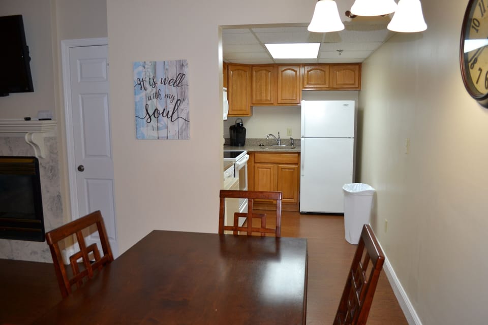 Condo, 2 Bedrooms | Private kitchen | Coffee/tea maker, fridge