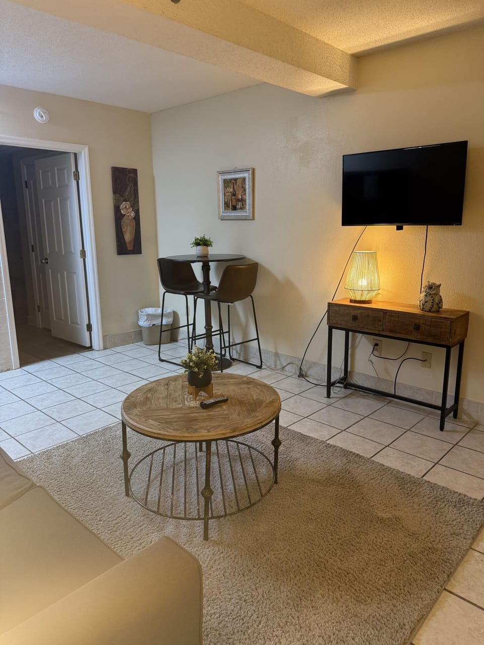Condo, 1 Bedroom | Interior
