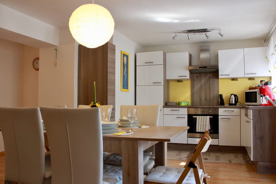 Comfort Apartment | In-room dining