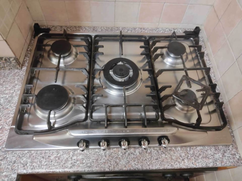 City Apartment | Private kitchen | Fridge, microwave, dishwasher, toaster