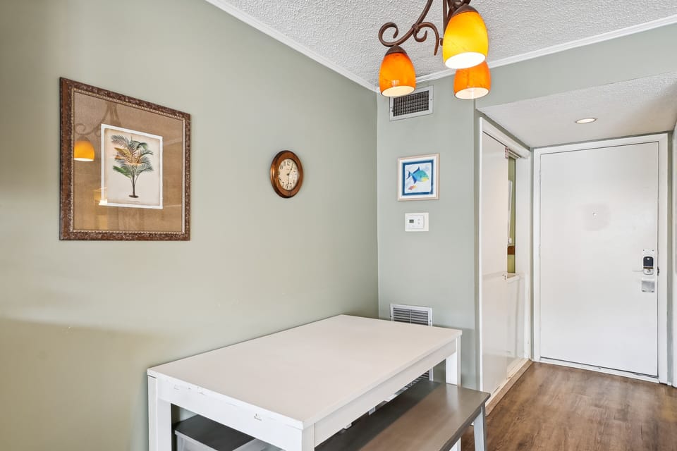 Condo, 1 Bedroom | Interior
