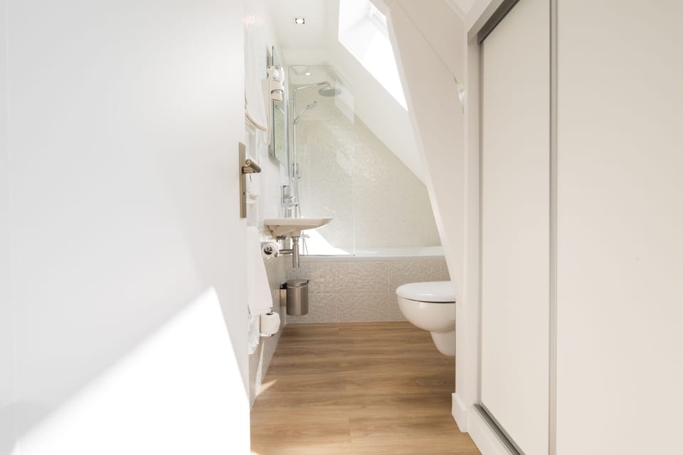 Small Double Room | Bathroom | Eco-friendly toiletries, hair dryer, towels, soap
