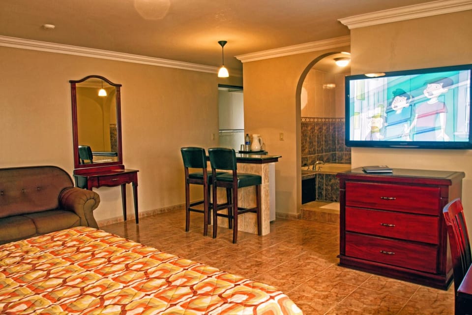 In-room safe, desk, WiFi (free), bed sheets