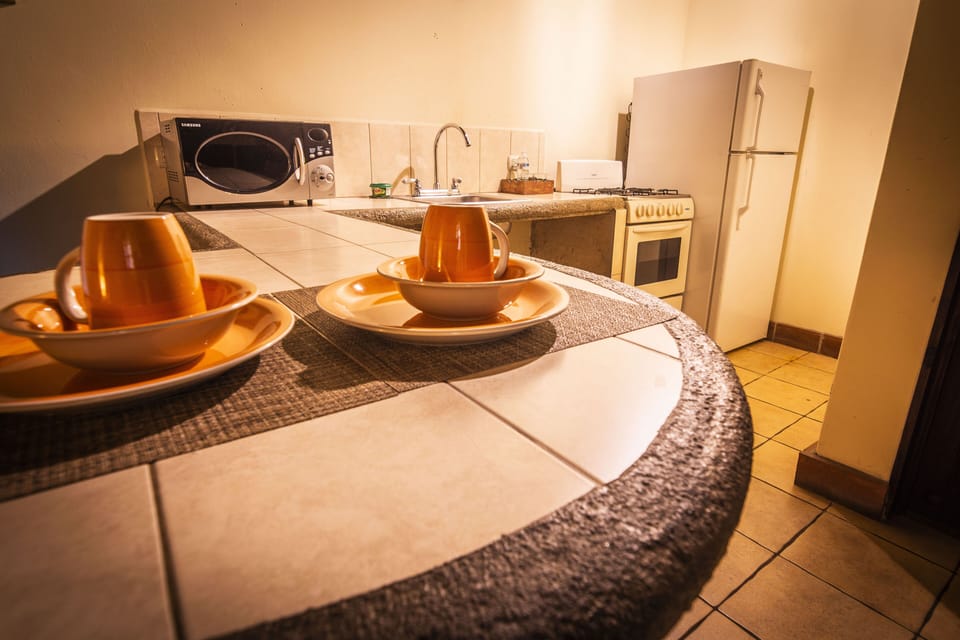 Studio Suite | In-room safe, iron/ironing board (on request), WiFi (free)