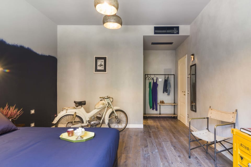 Deluxe Double Room, City View (Industriale) | Premium bedding, down comforters, in-room safe, individually decorated