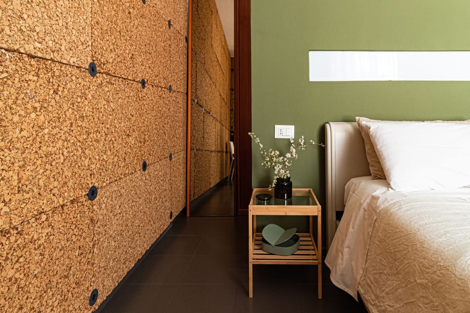 Superior Double Room | Minibar, individually decorated, individually furnished, desk