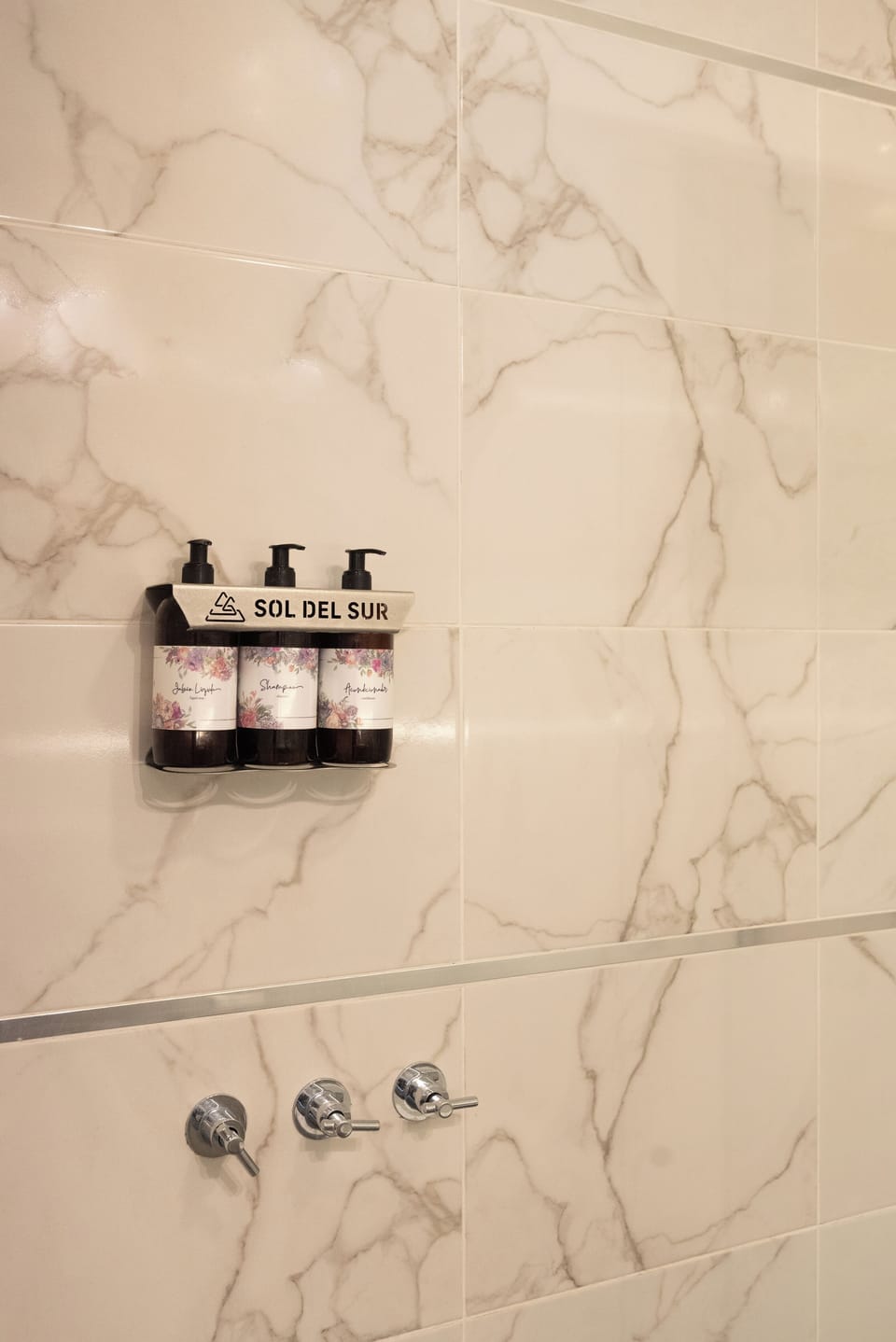 Standard Double or Twin Room, City View | Bathroom | Combined shower/tub, deep soaking tub, rainfall showerhead