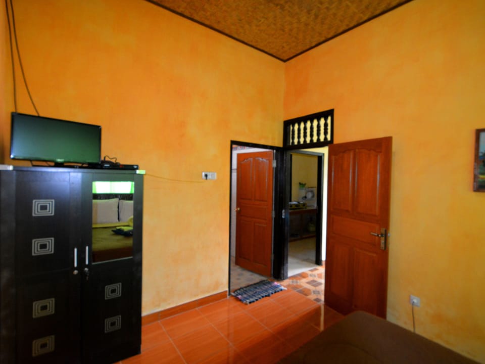 Standard Room, 2 Bedrooms | Room amenity