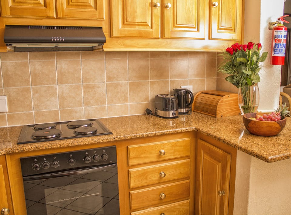 Family House, 2 Bedrooms, Accessible, Non Smoking | Private kitchen | Espresso maker, full-size fridge, microwave, oven