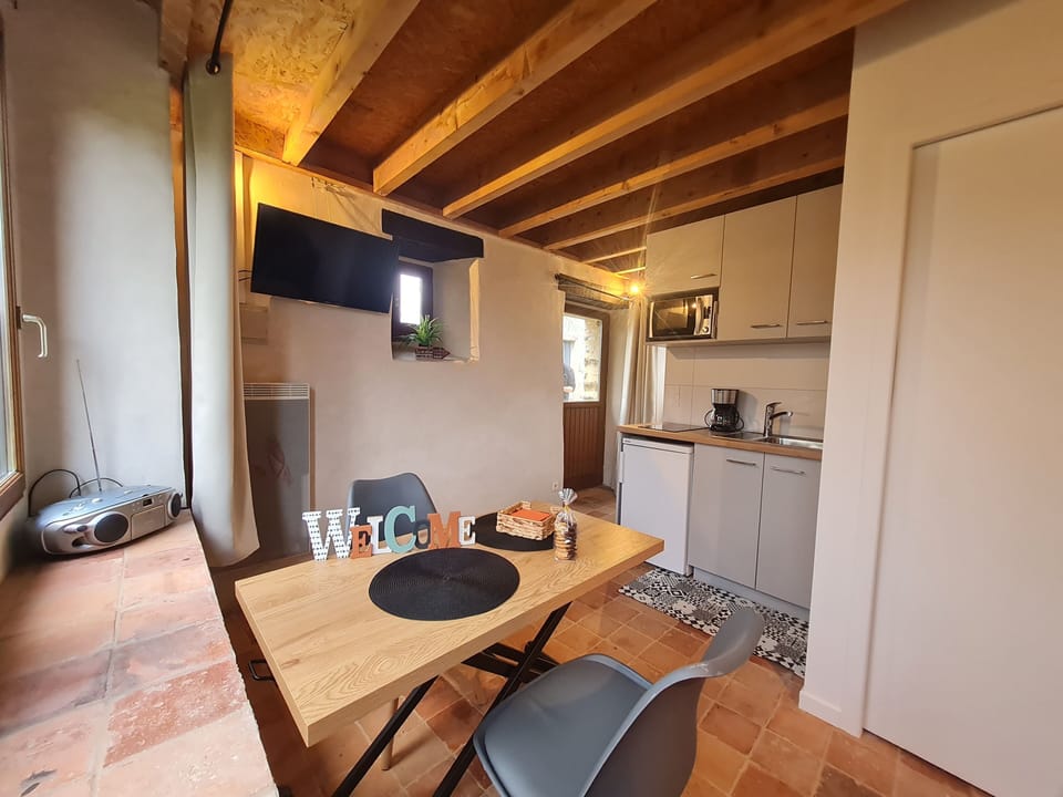 Classic Studio | Private kitchen | Coffee/tea maker