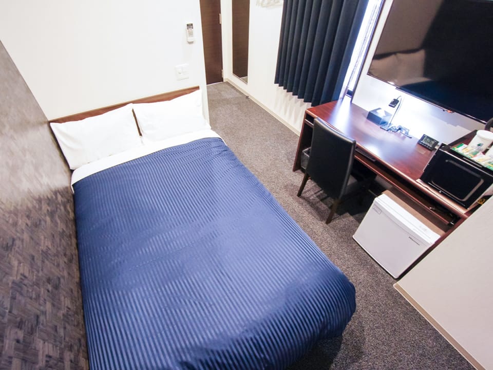 Iron/ironing board (on request), WiFi (free)