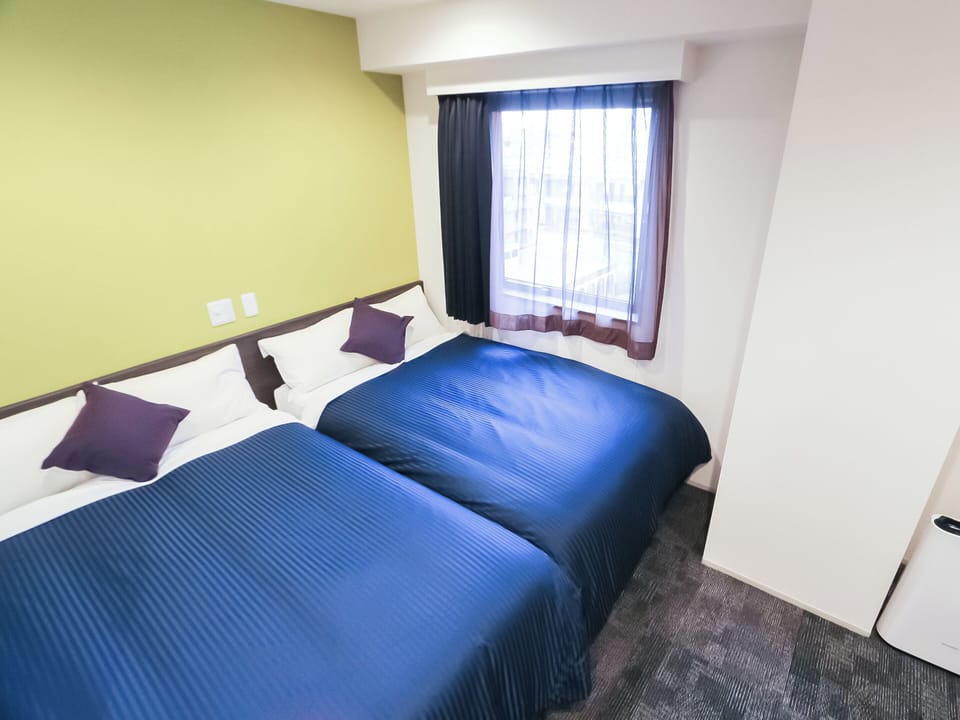 Individually decorated, desk, free WiFi, bed sheets