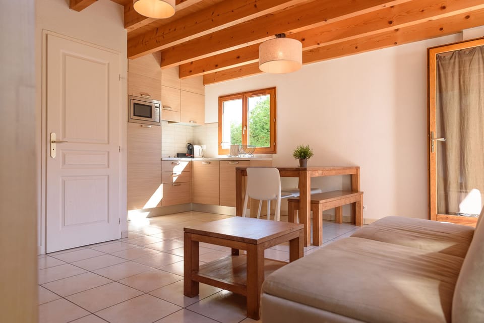Superior Duplex (apartment) | Living area | TV, heated floors