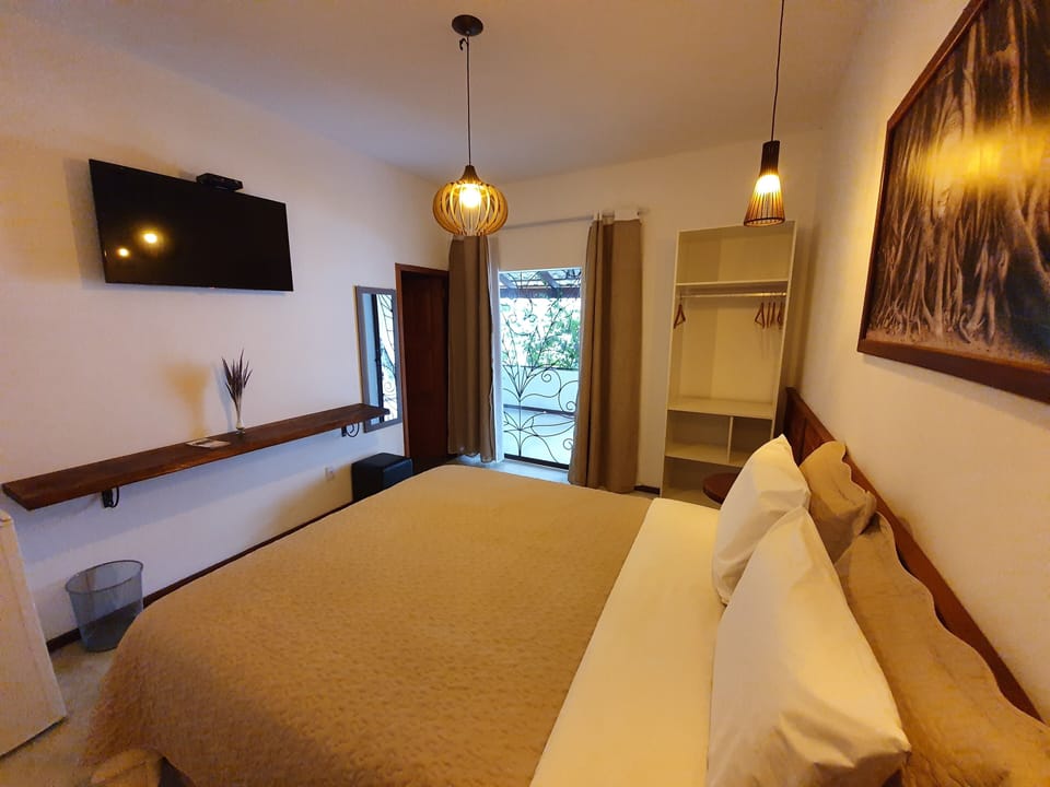 Twin Room, 1 Queen Bed, Garden View | Minibar, desk, blackout drapes, free WiFi
