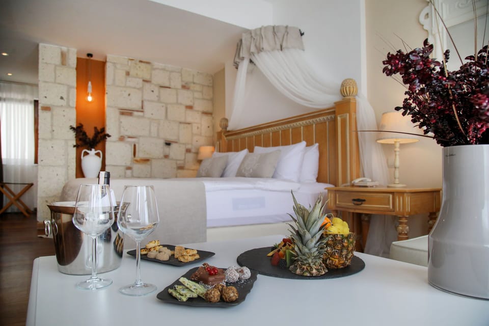 Executive Room, Terrace, Sea View | Egyptian cotton sheets, premium bedding, Select Comfort beds, minibar