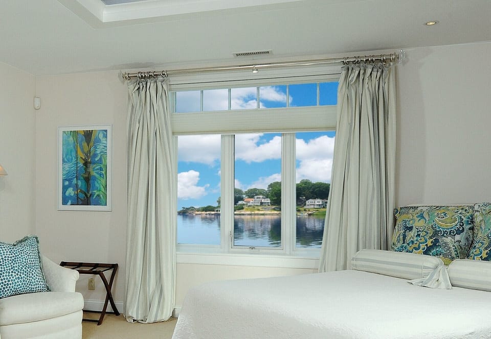 Heron Room | Water view