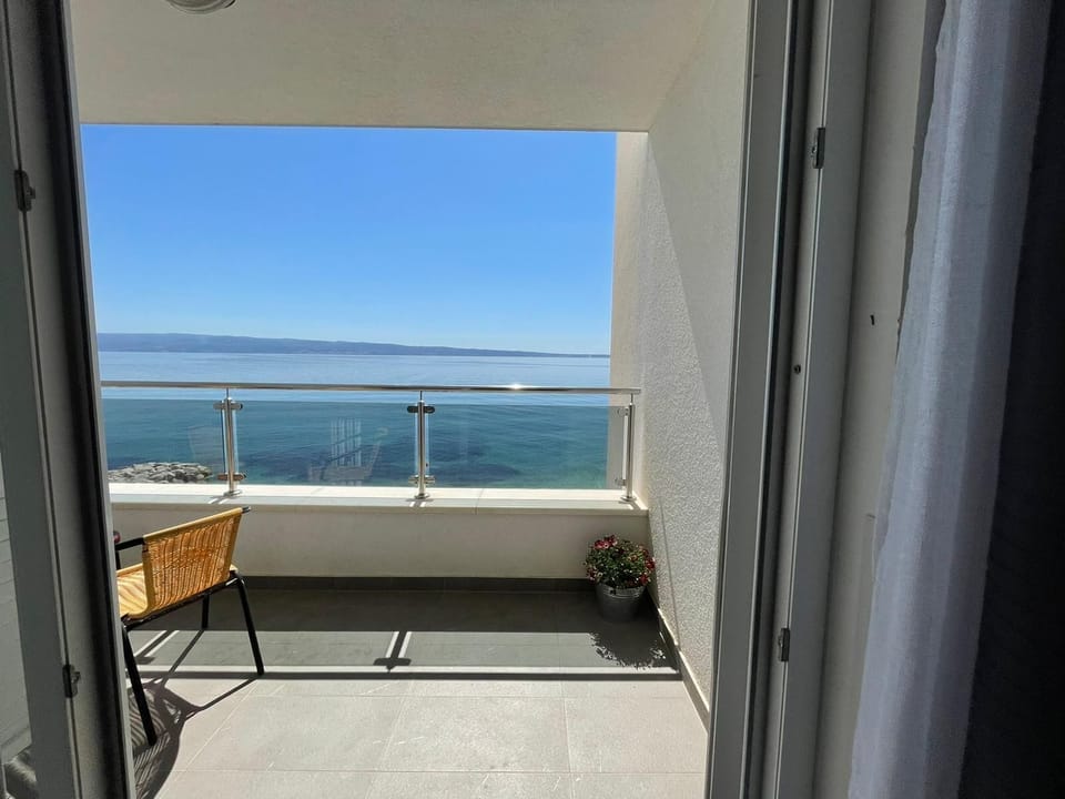 Luxury Apartment, 2 Bedrooms, Beach View, Beachfront | Terrace/patio