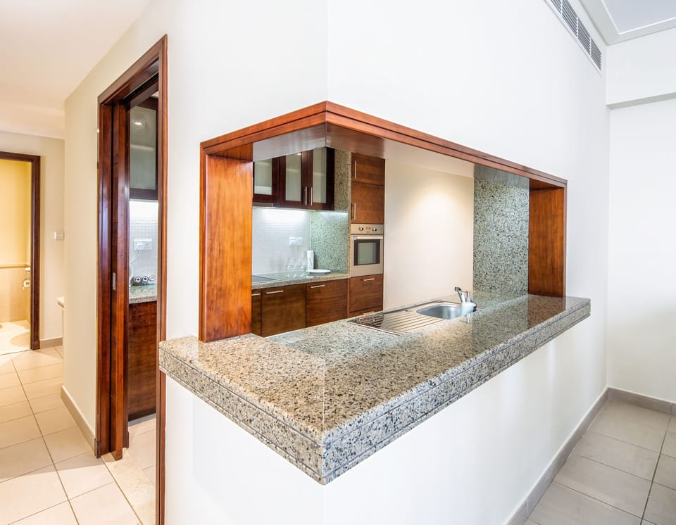 Deluxe Apartment, 2 Bedrooms, Canal View | Private kitchen | Fridge, microwave, oven, dishwasher