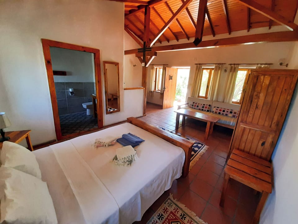 Luxury Double Room, Garden View | Premium bedding, individually decorated, individually furnished, desk