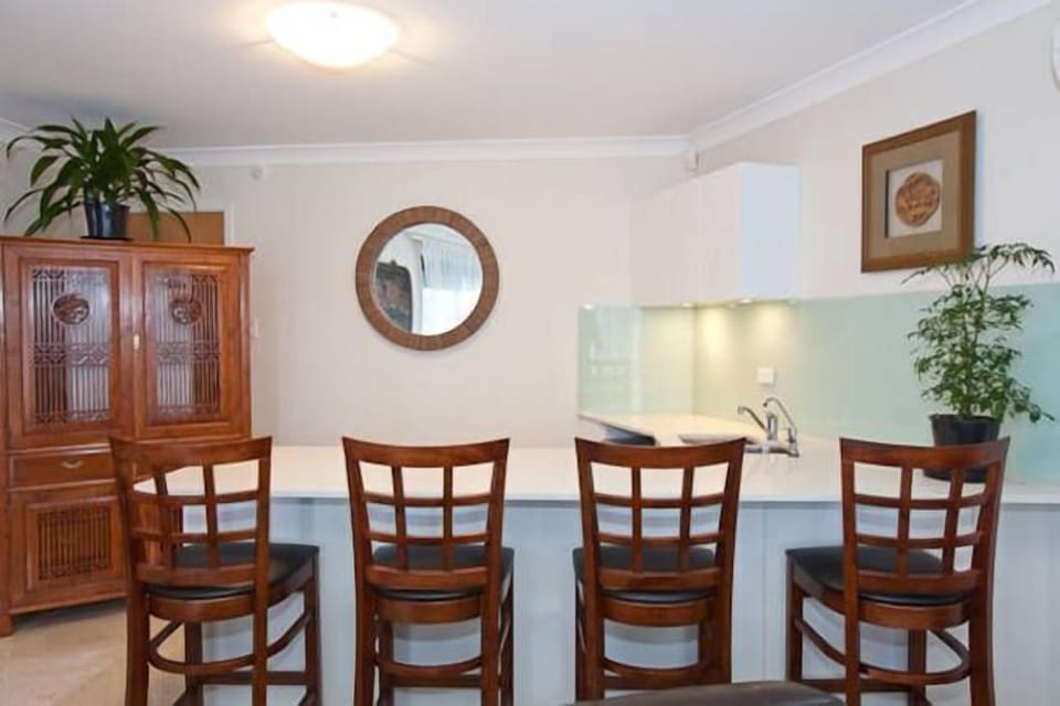 Apartment, 1 Bedroom | Private kitchen | Full-size fridge, microwave, stovetop, coffee/tea maker