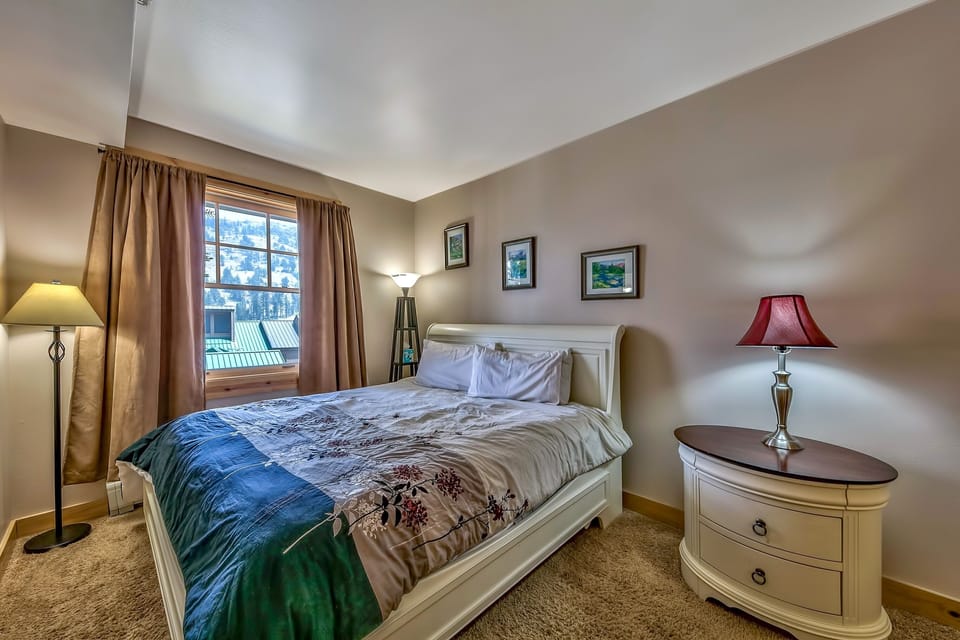 Townhome, 3 Bedrooms | 3 bedrooms, free WiFi, bed sheets