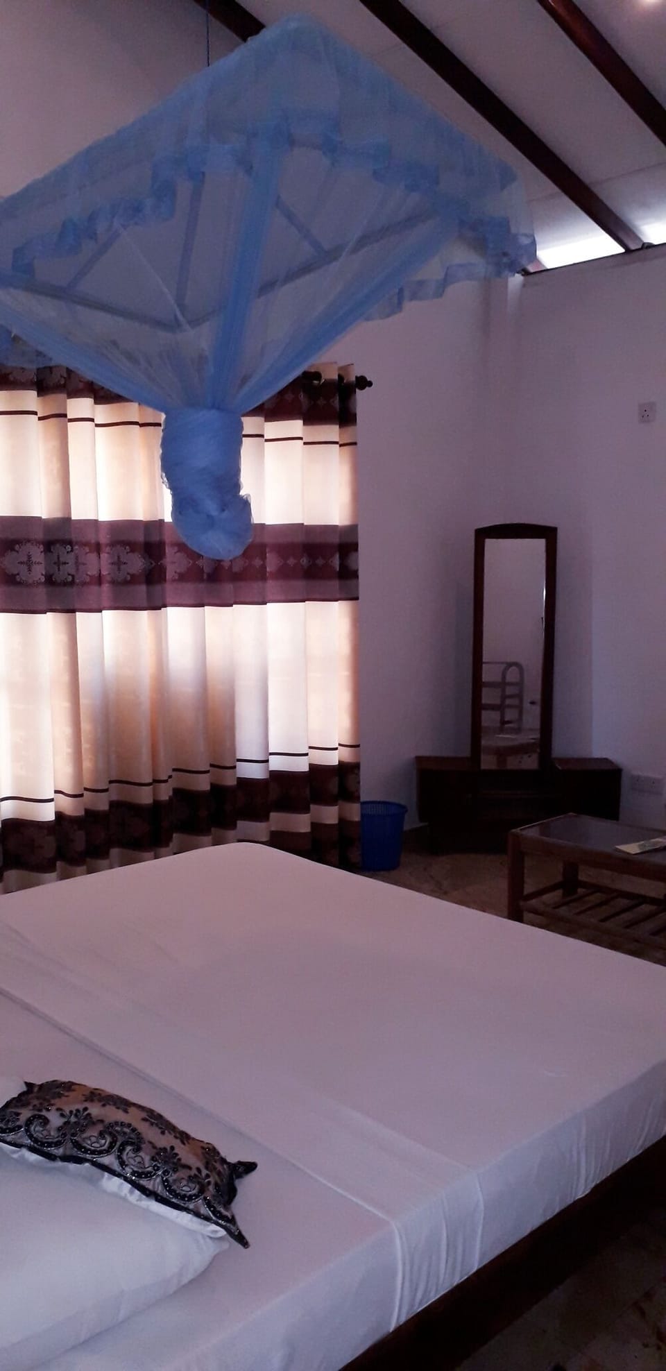 Basic Villa, 1 King Bed, Non Smoking, Beach View | 1 bedroom, individually furnished, desk, soundproofing