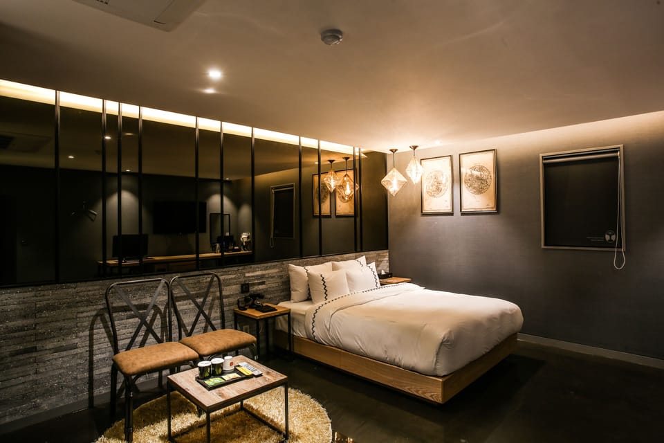 Deluxe Double Room | Free WiFi