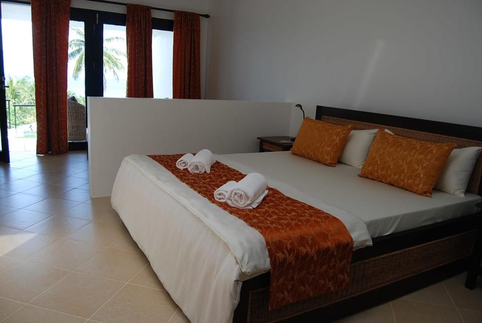 In-room safe, desk, free WiFi, bed sheets
