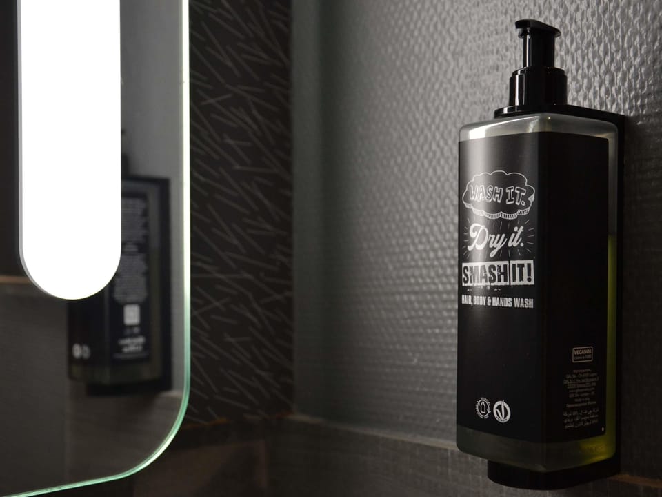 Standard Room, 2 Twin Beds | Premium bedding, desk, soundproofing, free WiFi