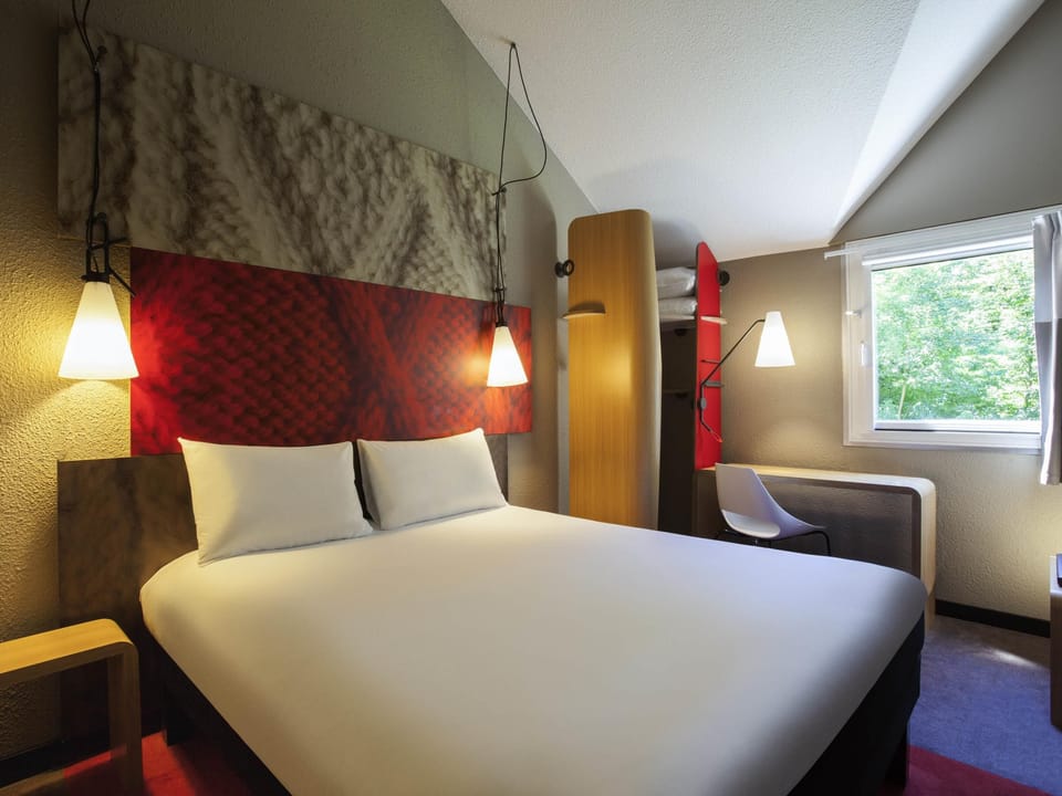 Standard Room, 1 Double Bed | Bed sheets