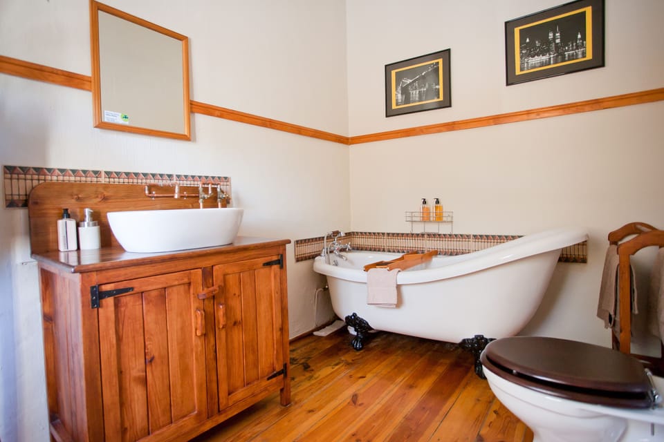 Oakdene Guest House Bed and Breakfast in Western Cape