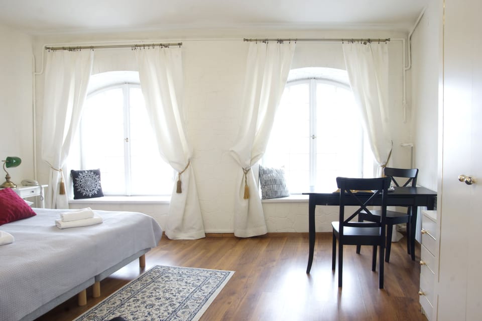 Standard Double or Twin Room, City View | Desk, iron/ironing board, rollaway beds, free WiFi