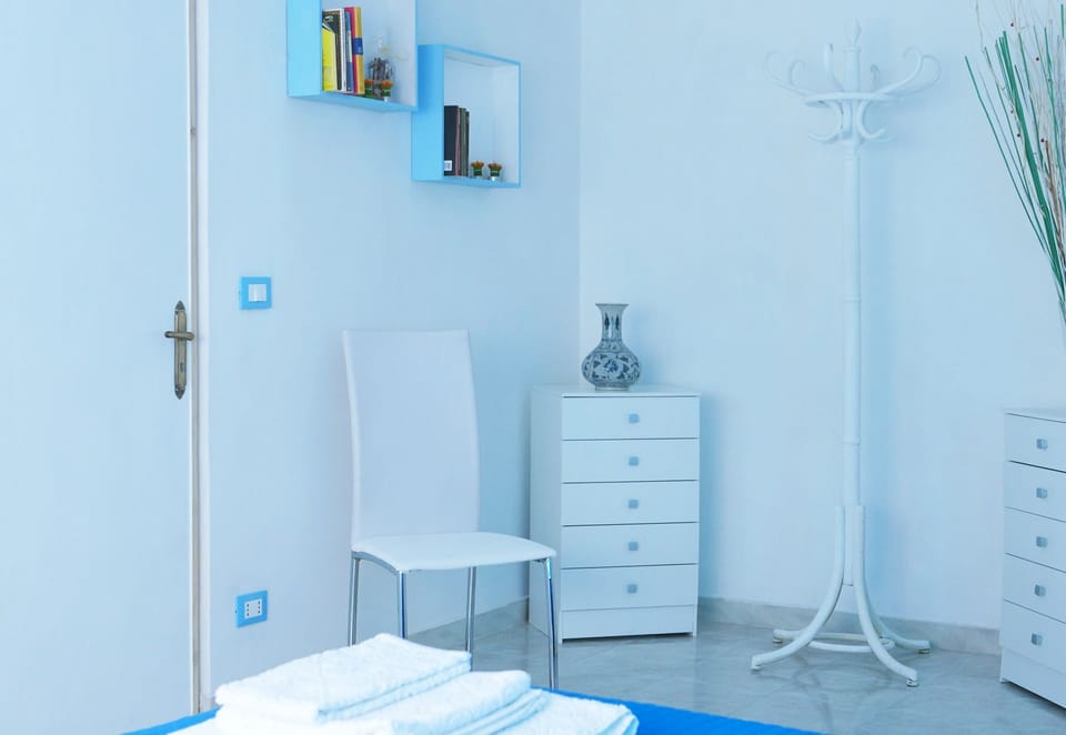 Double Room (External Private Bathroom) | Desk, cribs (free), rollaway beds (surcharge), WiFi (free)