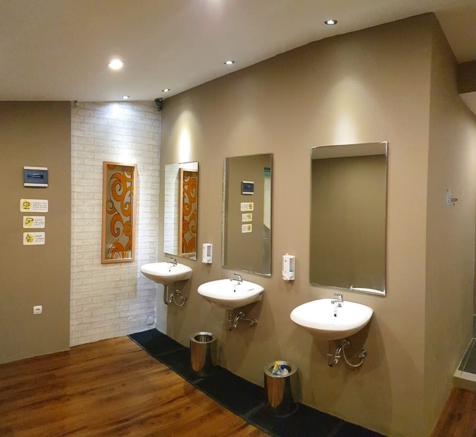 Basic Shared Dormitory, Mixed Dorm | Bathroom sink