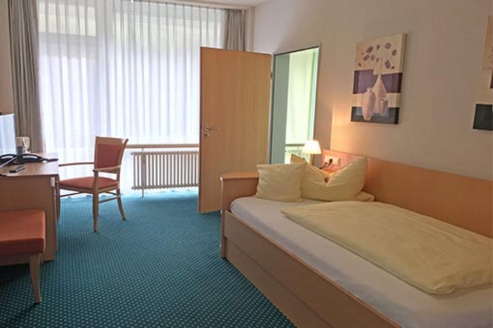 Single Room | 1 bedroom, desk, free WiFi, bed sheets