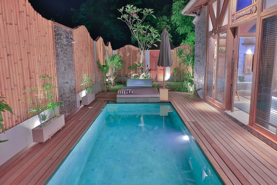 Private pool