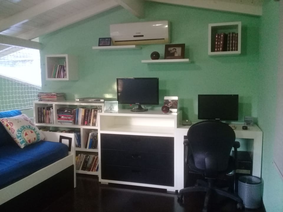 Family Cottage, Multiple Beds, Accessible, Non Smoking | Bed sheets