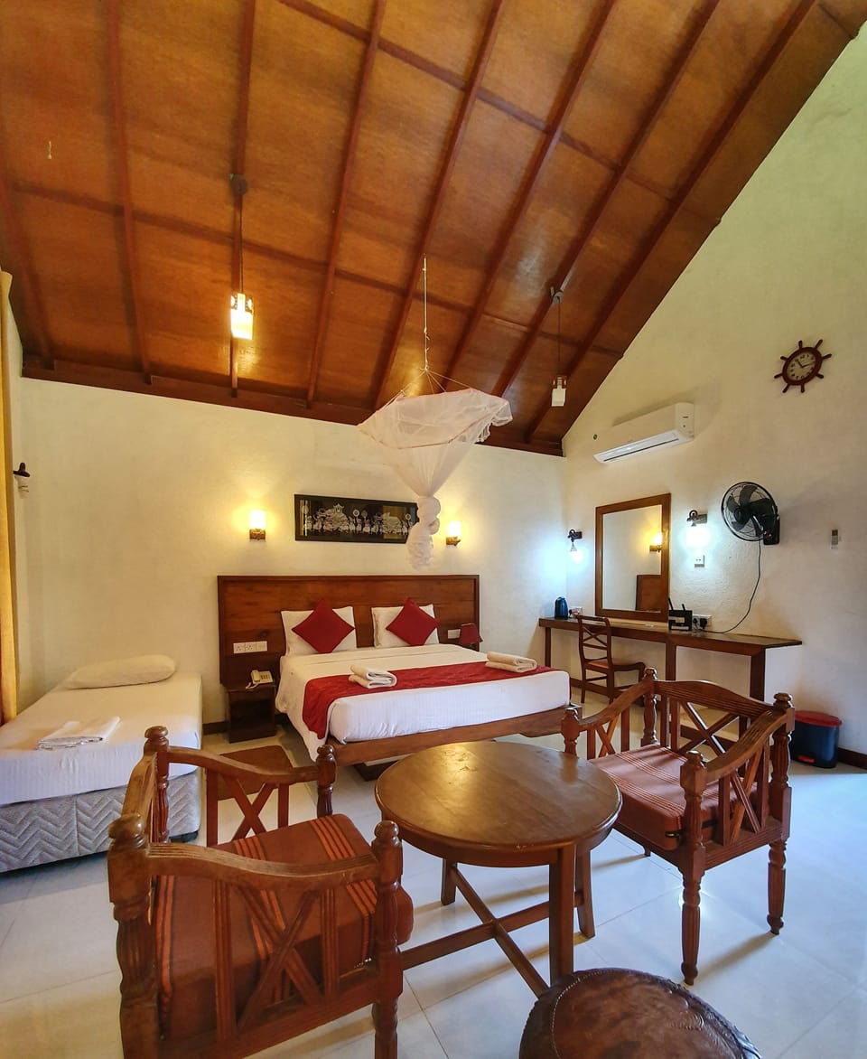 Luxury Villa, Multiple Beds, Smoking, Mountain View | Rollaway beds, free WiFi, wheelchair access