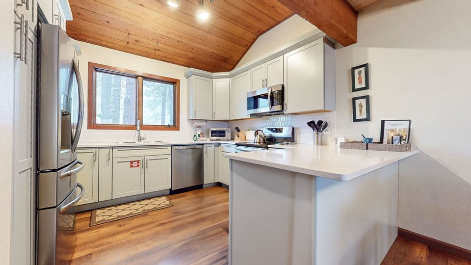 Condo, 2 Bedrooms | Private kitchen | Fridge, microwave, dishwasher, coffee/tea maker