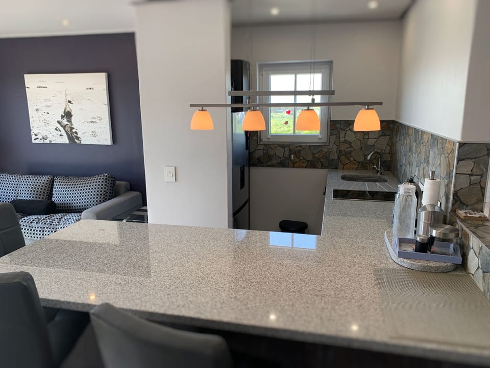 Design Apartment | Private kitchen | Coffee/tea maker, electric kettle