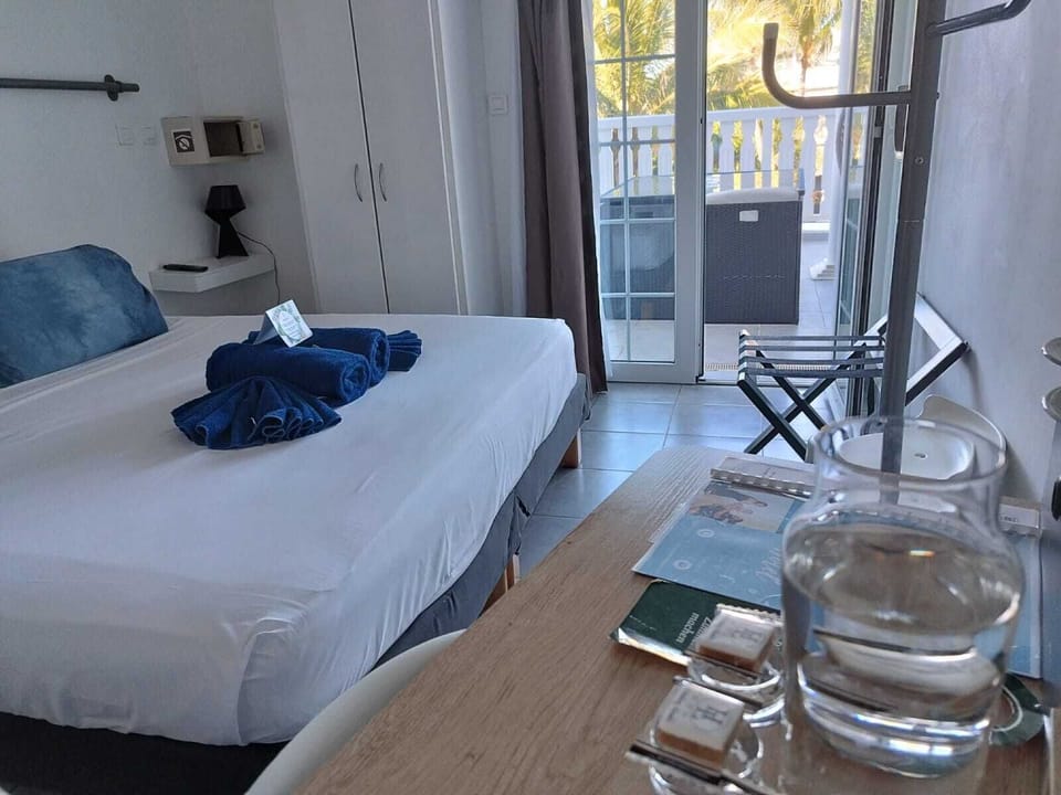 Superior Room | In-room safe, individually furnished, laptop workspace, blackout drapes