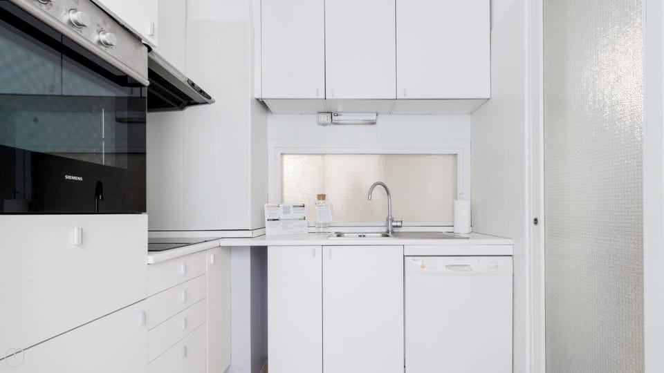 Apartment (1 Bedroom) | Interior