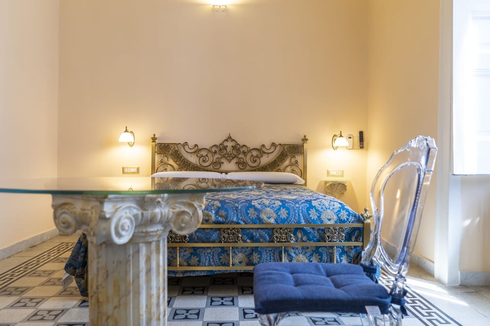 Deluxe Double Room (Ferdinando III) | Premium bedding, down comforters, memory foam beds, in-room safe