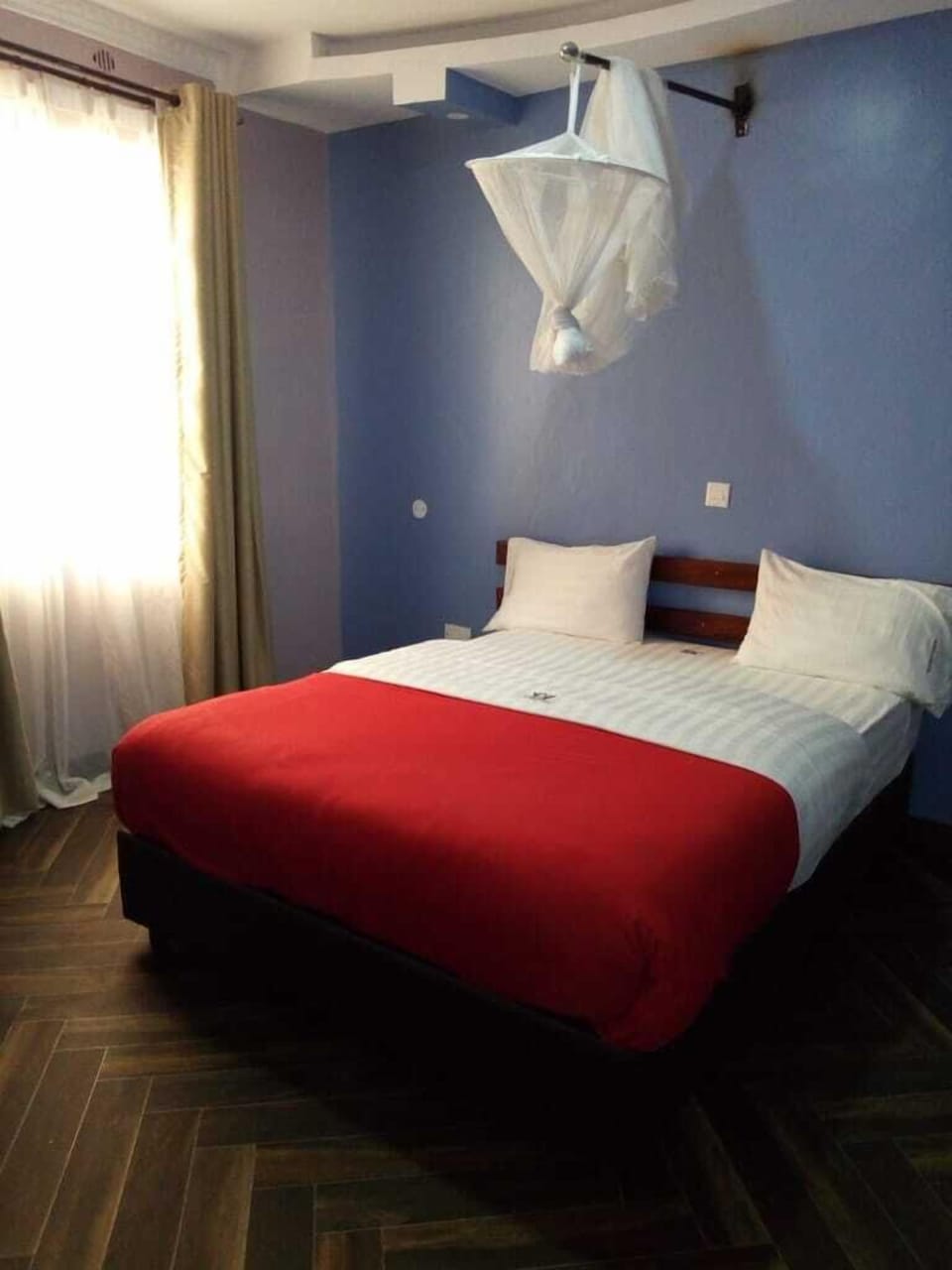 Standard Double Room, 1 Double Bed, Non Smoking | In-room safe, individually decorated, individually furnished, desk