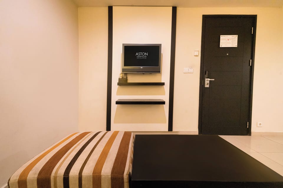 Family Room | Premium bedding, pillowtop beds, minibar, in-room safe