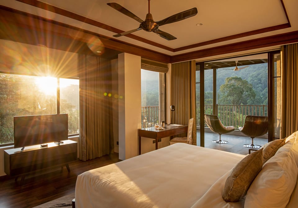 Junior Suite | 1 bedroom, minibar, in-room safe, individually decorated